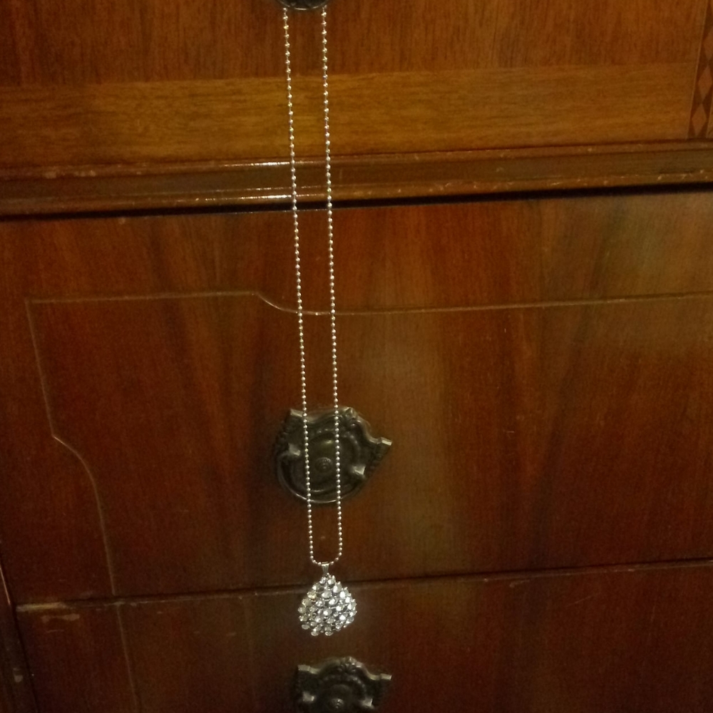 Pretty silver necklace